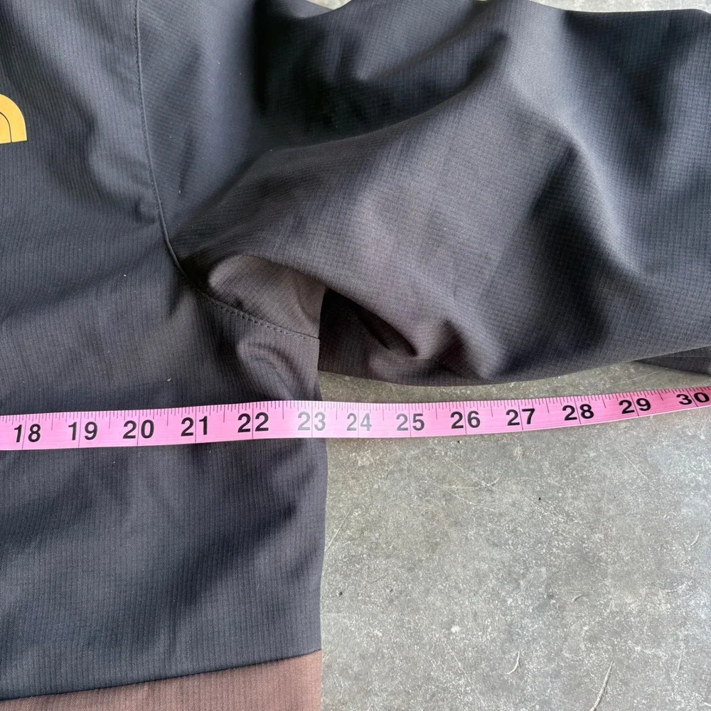 The North Face Apex Elevation Jacket Mens Medium Brown Black Outdoor Winter Snow